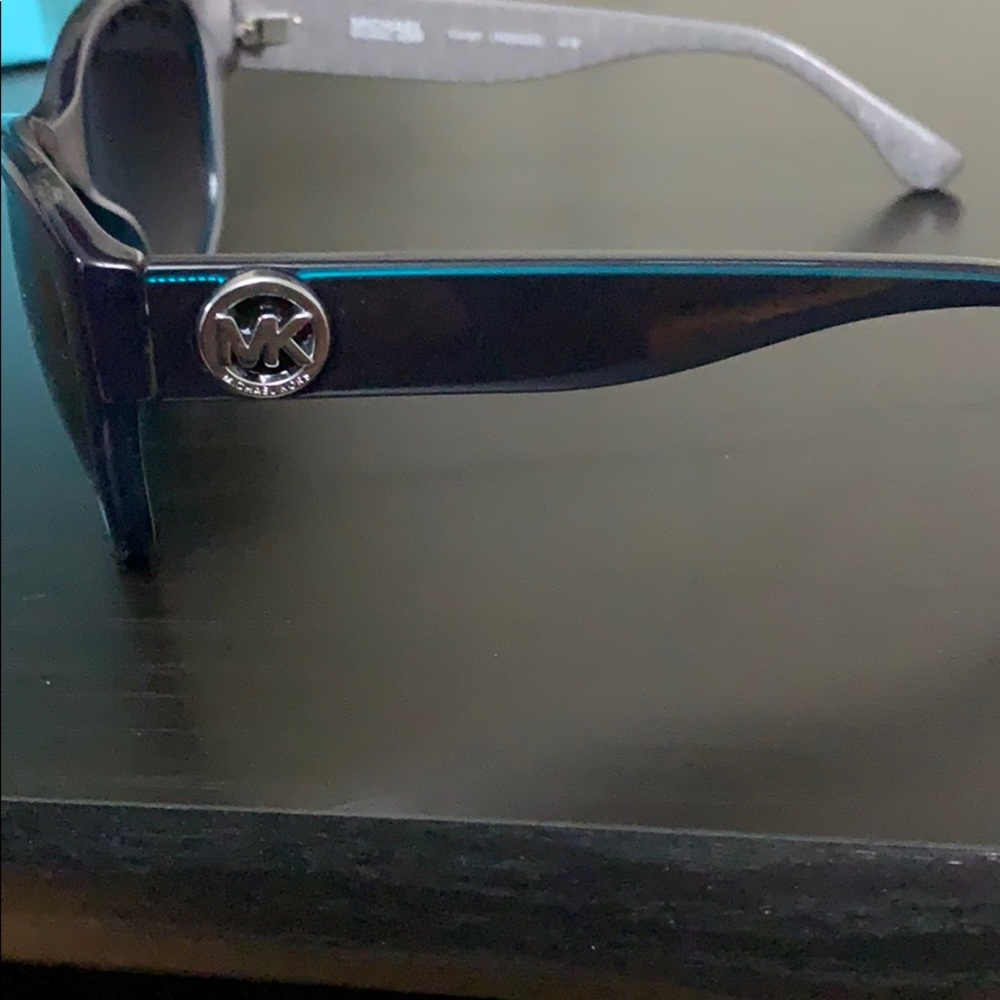 Michael Kors Sunglasses - Picture 9 of 11